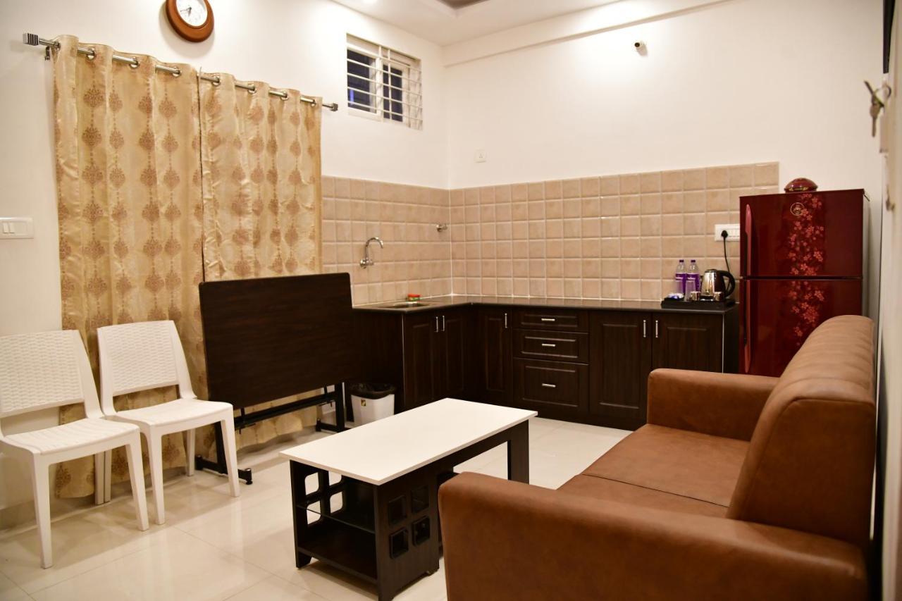 Apartment Xcel Luxury Apartments-home Living Redefined