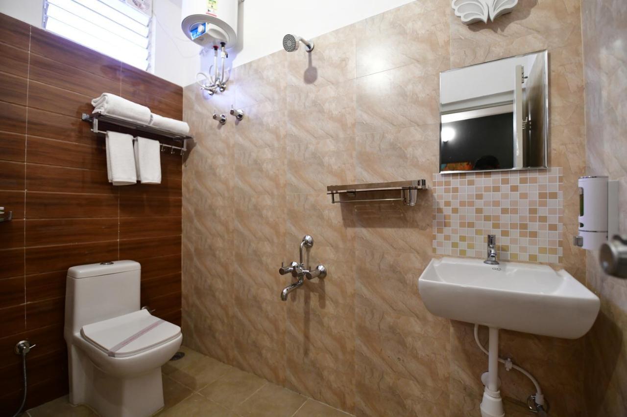 Xcel Luxury Apartments-home Living Redefined Apartment
