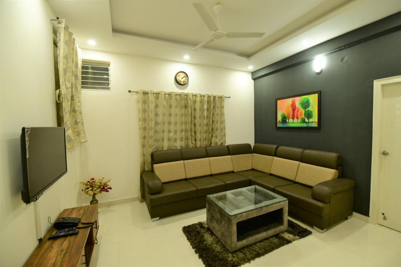 Apartment Xcel Luxury Apartments-home Living Redefined