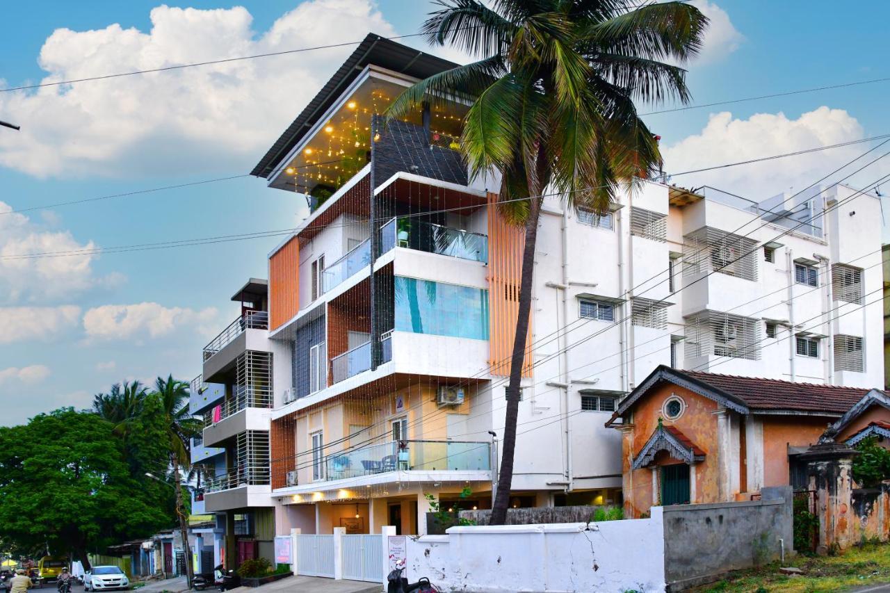 Xcel Luxury Apartments-home Living Redefined Apartment