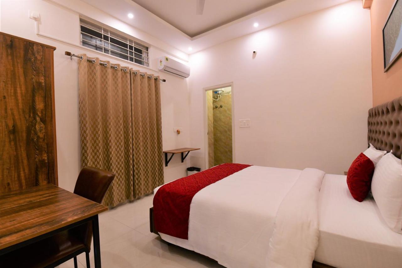 अपार्टमेंट Xcel Luxury Apartments-home Living Redefined